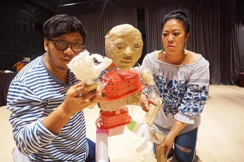 แฟนละครเวทีห้ามพลาด! “ลูกหมาป่า” ละครเวที สะท้อนปัญหาระบบการศึกษาของไทย สนุกครบรส แสดงแล้ววันนี้!