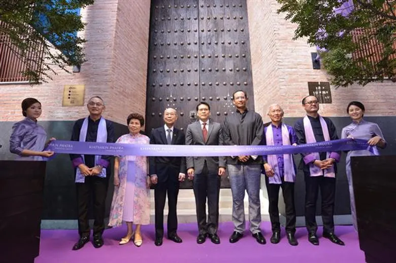 กลุ่มธุรกิจการเงินเกียรตินาคินภัทรเปิด Financial Hub กลางเยาวราช สะท้อน 'ธนาคารเป็นมากกว่าที่คุณคิด’