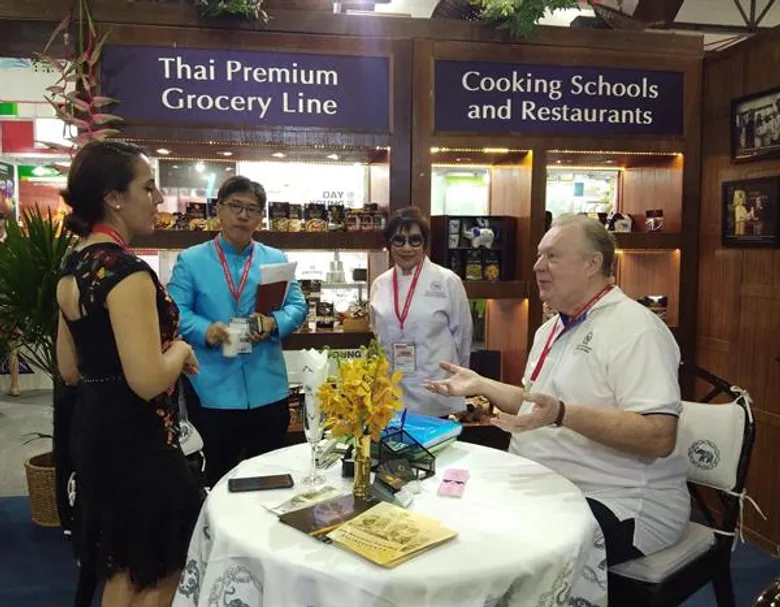 บริษัท บลู สไปซ์ จำกัด ในเครือ บลู เอเลเฟ่นท์ กรุ๊ป เชิดชูความอุดมสมบูรณ์ของผืนแผ่นดินไทย พร้อมเปิดตัวผลิตภัณฑ์ใหม่ในงาน 'THAIFEX 2018’ ณ อิมแพค เอ๊กซ์ฮิบิชั่น ฮอลล์ 2