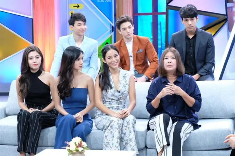ทีวีไกด์: รายการ “สวัสดี Station” “ปุ๊ย-ผอูน” ขึ้นชื่อ ผกก.สุดเฮี๊ยบ!! นักแสดงรุ่นลูก “สายรักสายสวาท” กลัวยกทีม!!