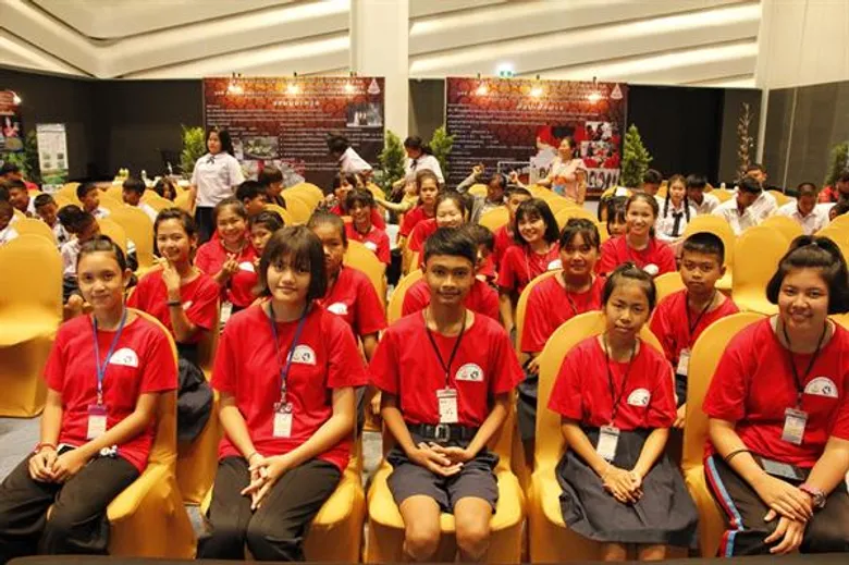 โคราชนำเยาวชน อบรมแหล่งเรียนรู้ตามศาสตร์พระราชา เพื่อเป็นยุวมัคคุเทศก์ประจำท้องถิ่นท่องเที่ยวทางวัฒนธรรม