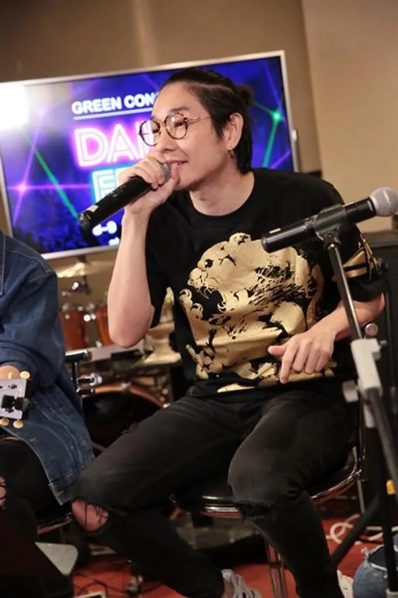 ศิลปินแน่นสตูดิโอ ร่วมร้องเพลงช่วยผู้พิทักษ์ป่า เพียง 2 ชั่วโมงยอดบริจาคพุ่ง!!!