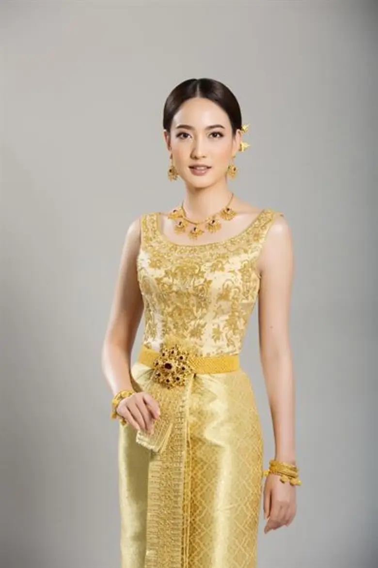 ชุดไทยยุคใหม่ ความภูมิใจที่แสนสวยงามของเจ้าสาวทุกคน