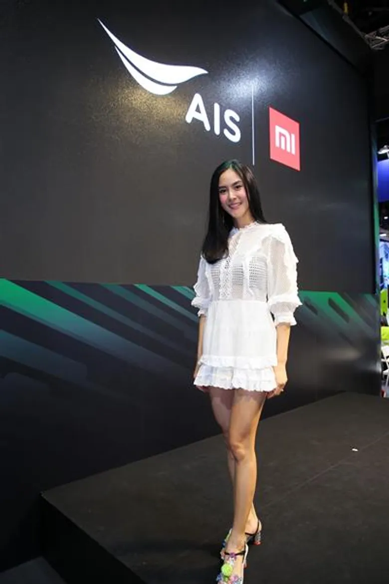 “พีค” กรี๊ดเว่อร์...ถูกใจ สมาร์ทโฟนเสียวหมี่ รุ่นใหม่ จาก เอไอเอส