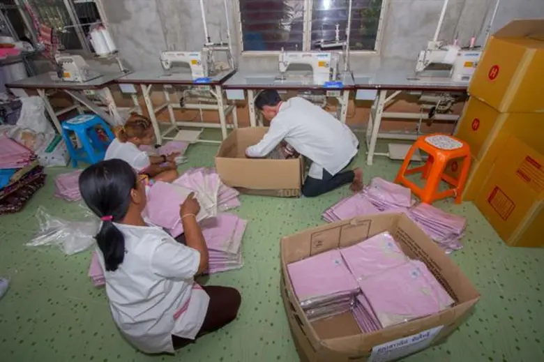 "เพราะทุกคนควรมีความสุขและความมั่นใจในการใส่เสื้อผ้า" Adaptive Clothing เสื้อผ้าดัดแปลงสำหรับผู้มีข้อจำกัดทางร่างกาย โดยมูลนิธิเวชดุสิตฯ