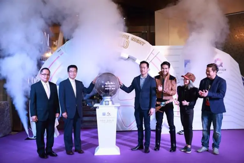 เมเจอร์ ซีนีเพล็กซ์ และ อิออน ธนสินทรัพย์ (ไทยแลนด์) ชวนบรรดาเซเลบริตี้แฟนพันธุ์แท้สตาร์ วอร์ส ทะยานสู่กาแล็กซีไปกับ HAN SOLO ในงาน AEON Exclusive Movie Night “HAN SOLO A Star Wars Story”