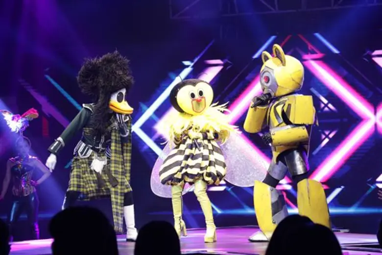 "The Mask Singer หน้ากากนักร้อง ซีซั่น 4" ลุ้น 3 หน้ากากแชมป์ หน้ากากเป็ดน้อย, หน้ากากผึ้ง และ หน้ากากหมีเหล็ก รอบแชมป์ชนแชมป์
