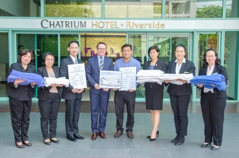 ภาพข่าว: โรงแรมชาเทรียม ริเวอร์ไซด์ กรุงเทพฯ บริจาคผ้าลินินให้แก่โรงพยาบาลศรีธัญญา