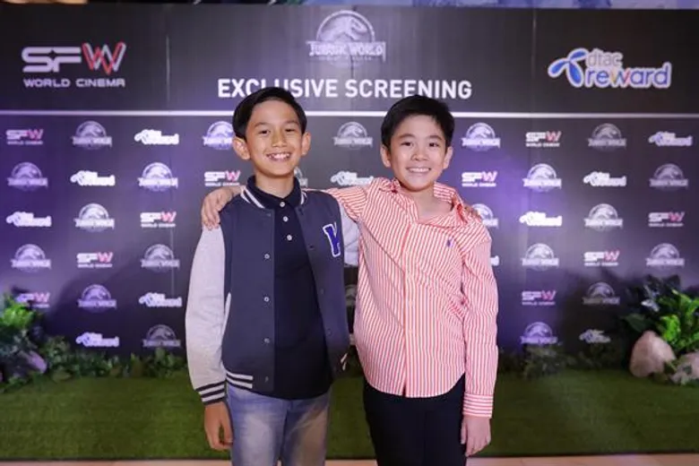 เหล่าคนดังครึกครื้น พร้อมร่วมผจญภัย กับภาพยนตร์ “Jurassic World: Fallen Kingdom” ที่ เอส เอฟ