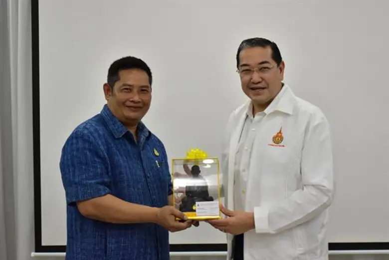 ภาพข่าว: ราชมงคลปฏิบัติธรรม