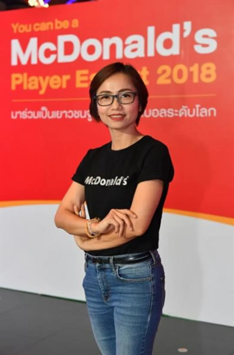 แมคโดนัลด์ จัดใหญ่แคมเปญฟีฟ่าตอบรับกระแสบอลโลก ส่งเซ็ตเมนูชิงแชมป์ลงสนาม ลุ้นอร่อยฟรีตลอดปีที่แมคโดนัลด์ พร้อมโปรโมชั่นหลากหลาย และบริการแมคดิลิเวอรีตลอด 24 ช.ม.