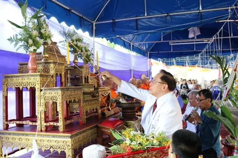 โรงพยาบาลเชียงใหม่ ราม ร่วมเป็นประธานในพิธีทำบุญสืบชะตาเมืองเชียงใหม่ประจำปี 2561 ณ หน่วยพิธีแจ่งหัวลิน