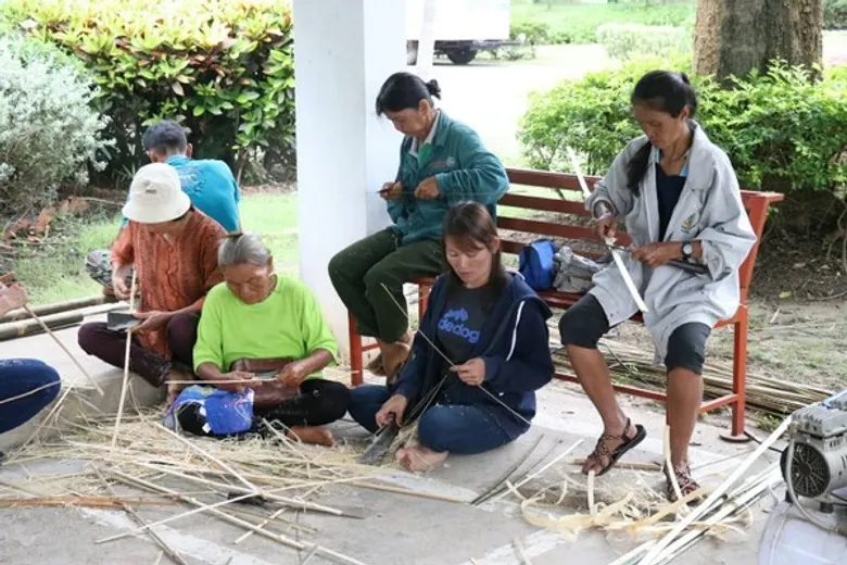 บิ๊กอู๋ ยกทีม เช็คอิน กำแพงเพชร-นครสวรรค์ ฝึกอาชีพคนจน เป้ากว่า 10,000 คน