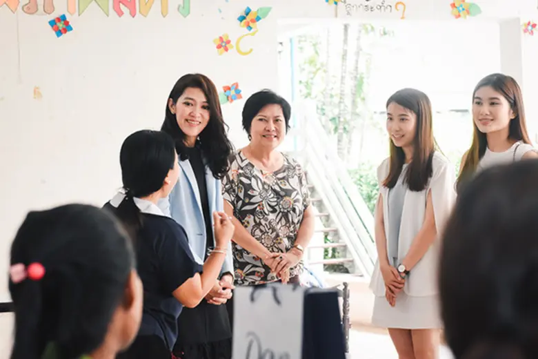 โดฟ สานต่อจุดยืน สนับสนุนความเท่าเทียมของผู้หญิงในสังคม ร่วมกับโครงการวัตสันโบว์สีเขียว มอบเงินบริจาคจำนวน 355,670 บาท ให้กับสมาคมส่งเสริมสถานภาพสตรีในพระอุปถัมภ์ฯ