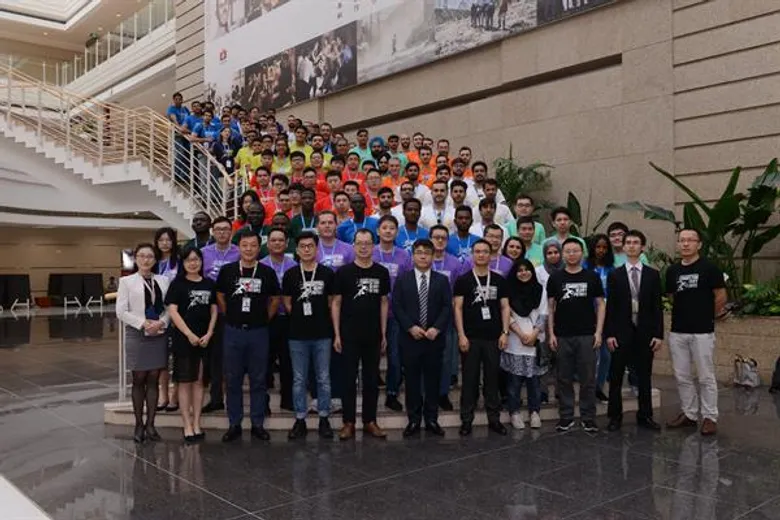 พระจอมเกล้าลาดกระบังคว้า 3 รางวัลไอซีทีระดับโลก โครงการ HAINA และ เวทีแข่งขัน Huawei ICT Competition 2018 Global Final