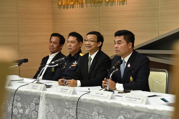 สถานการณ์และมาตรการการนำเข้า ส่งออก เศษอิเล็กทรอนิกส์และเศษพลาสติก และสถิติการจับกุมกระเทียม พร้อมเตือนประชาชน กรณีมิจฉาชีพแอบอ้างชื่อกรมศุลกากรขายสินค้า