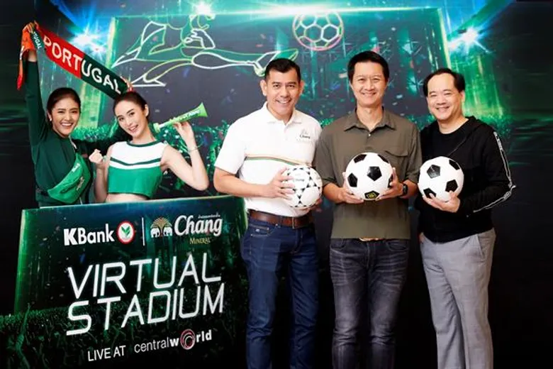 แบรนด์ยักษ์ใหญ่ เคแบงก์ - ช้าง เตรียมเปิด “Virtual Stadium” สนามเชียร์บอลเสมือนจริง ครั้งแรก ให้คุณและเพื่อนได้เชียร์บอลกับแมทช์สนั่นโลก ที่ศูนย์การค้าเซ็นทรัลเวิลด์ และ เซ็นทรัล เฟสติวัล เชียงใหม่