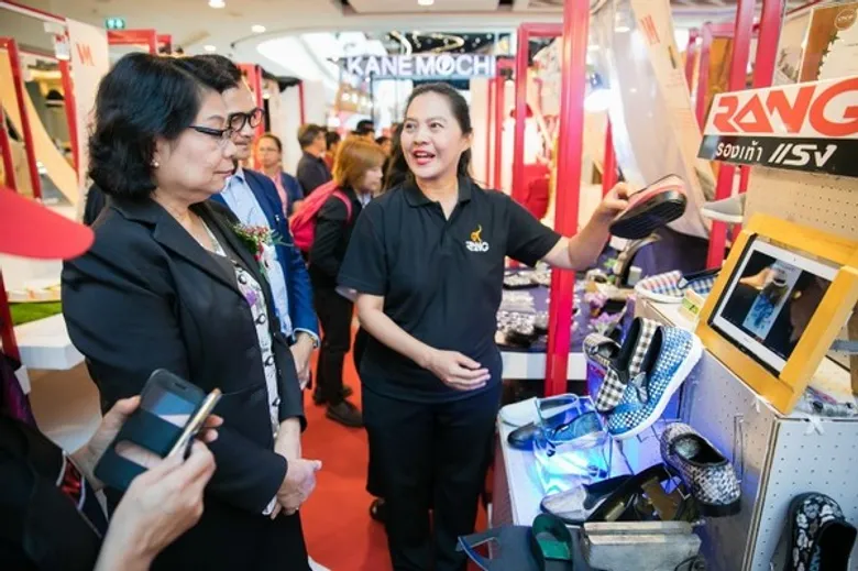 กิจกรรมพัฒนาผู้นำธุรกิจเชิงสร้างสรรค์ สาขาออกแบบตกแต่งร้าน (Visual Merchandising) โดย กองพัฒนาอุตสาหกรรมสร้างสรรค์ กรมส่งเสริมอุตสาหกรรม