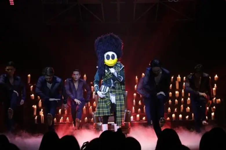 หน้ากากเป็ดน้อย ชนะใจคนไทยทั้งประเทศ คว้าแชมป์ The Mask Singer 4 ภายใต้หน้ากาก มีน้ำตาแห่งความดีใจ