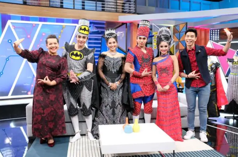 ทีวีไกด์: รายการ "สวัสดี Station" “ลิเกซุปเปอร์ฮีโร่” ฟีเวอร์!! ยกคณะบุก “สวัสดี Station”