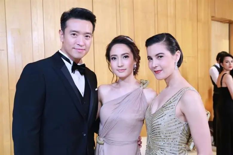 สกู๊ปเปิดตัวละคร “เกมเสน่หา” ออกอากาศตอนแรกวันจันทร์ที่ 25 มิถุนายนนี้ “เจมส์ จิ-แต้ว”จับคู่เอาชนะ เล่นเกมรัก ใน “เกมเสน่หา”