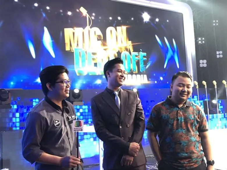 ทีวีไกด์: รายการ “ไมค์หมดหนี้” แรงไม่หยุด ! ทีวีดังกัมพูชาซื้อลิขสิทธิ์ผลิต จะออกอากาศเดือน ก.ย. นี้
