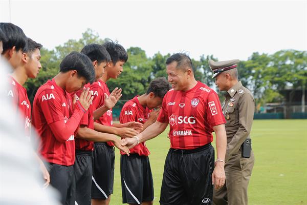กิจกรรมชมบอลโลกอย่างสร้างสรรค์ ห่างการพนัน