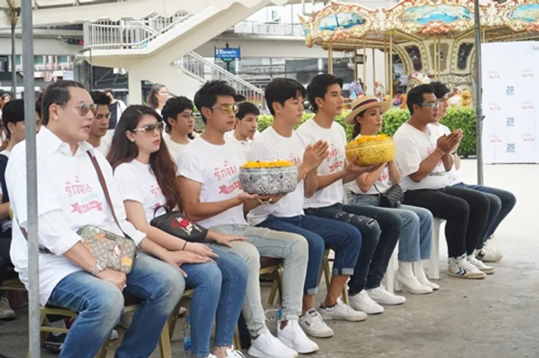 “บอล” ลงทุนรับบทเกย์ดันเพื่อนสุดซี้ขึ้นแท่นผู้จัดละครคนใหม่