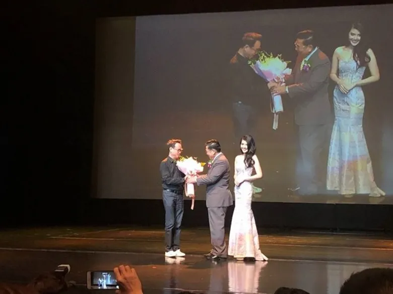 “อู่ ไตรเทพ” ปลื้ม!! คว้า “รางวัลตุ๊กตาทอง” จากภาพยนตร์เรื่อง “เพื่อน…ที่ระลึก”