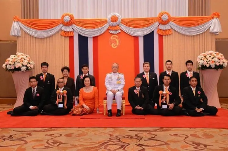 แคนนอน ร่วมกับสมาคมกีฬาแบดมินตันแห่งประเทศไทย จัดการประกวดภาพถ่ายชิงถ้วยประทานพระเจ้าหลานเธอ พระองค์เจ้าสิริวัณณวรีนารีรัตน์
