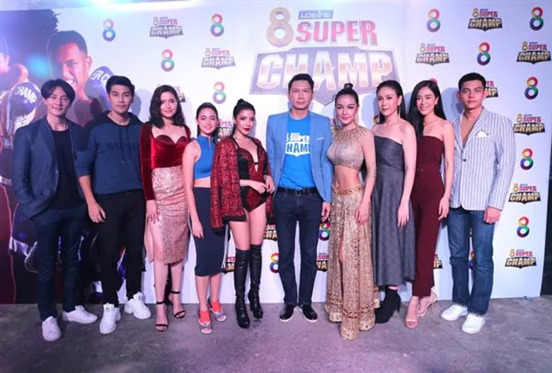 “ใบเตย-กระแต” โชว์อลังการสุดแซ่บ ระเบิดความมันส์ “8มวยไทยซุปเปอร์แชมป์”
