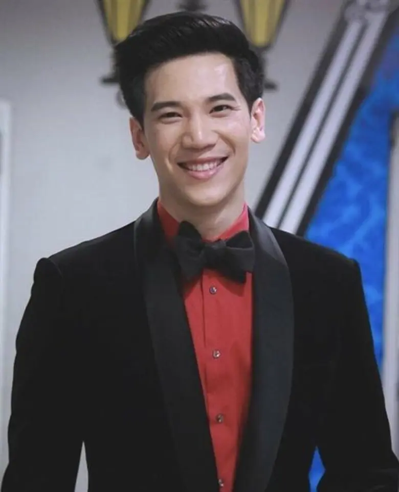 พิธีกรหนุ่ม นักแสดง เสียงดีมากความสามารถ ...