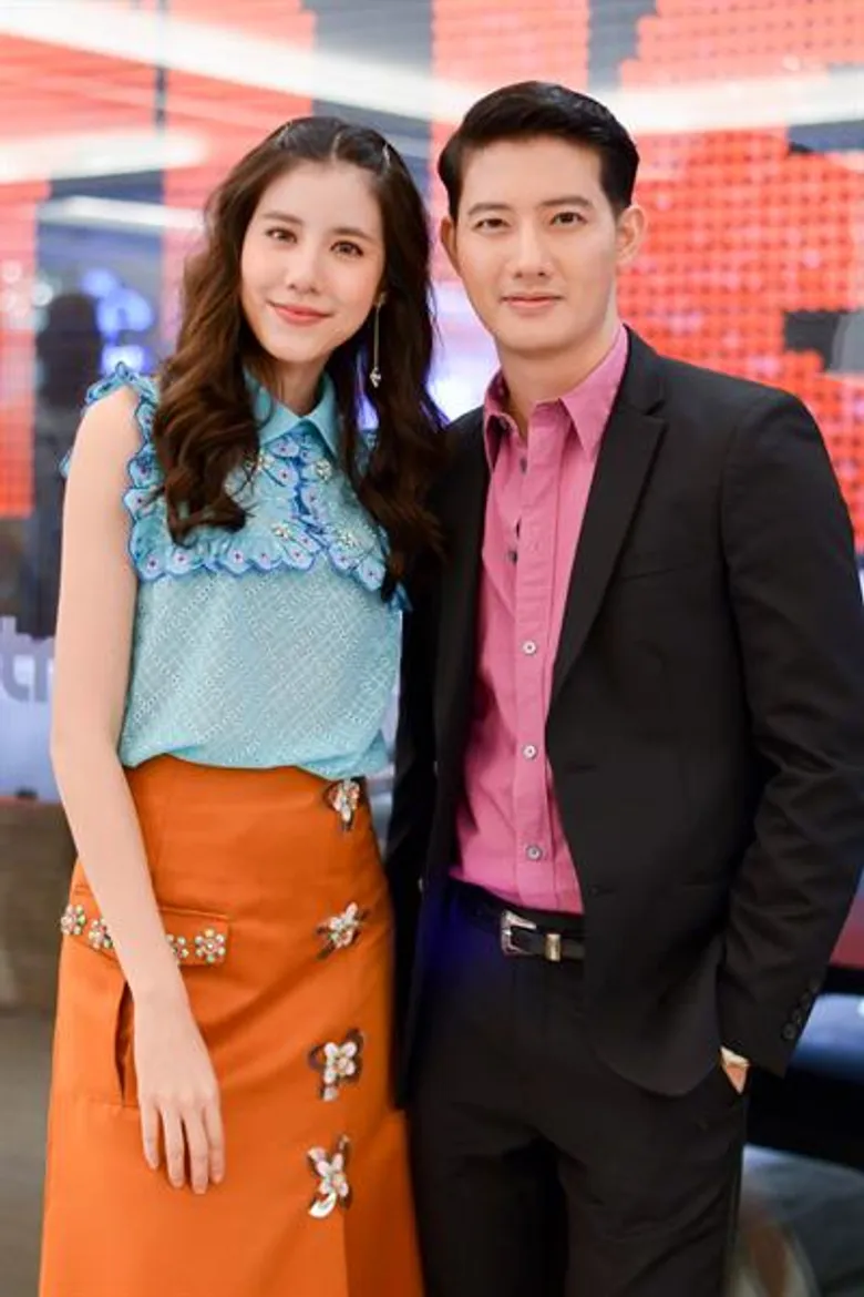 ทรูโฟร์ยู ช่อง 24 - TrueVisions Original Pictures เปิดตัวซีรีส์ “My Girl 18 มงกุฎสุดที่รัก” ดึง “เอสเธอร์ สุปรีย์ลีลา –เป้ อารักษ์” จิ้นทะลุจอ พร้อมกัน 6 ประเทศ เริ่ม 16 กรกฎาคมนี้