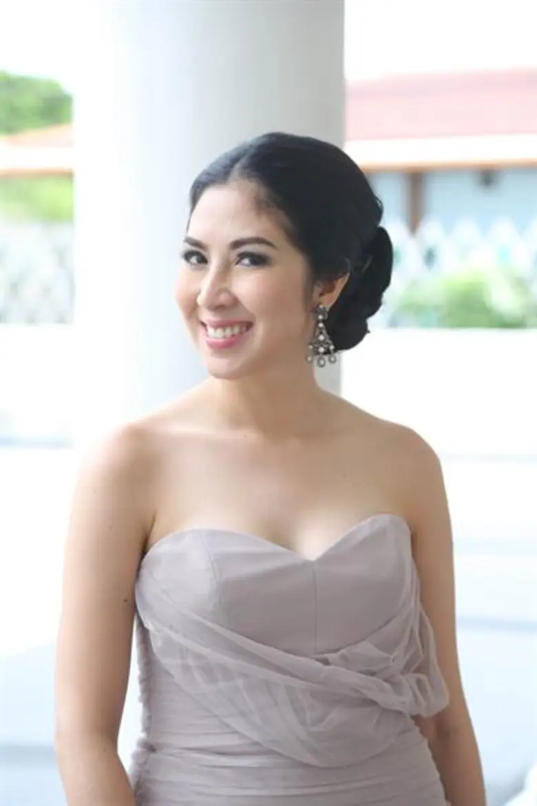 แต่งหน้า-ผม ให้ปัง “PANIPA Hair” เผยเทคนิค 'บุคลิกเสื้อผ้าหน้าผมในระดับสังคมโลก’