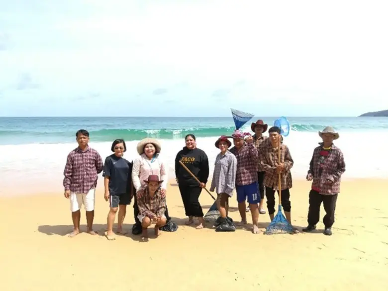 บียอนด์ รีสอร์ท กะรน รวมใจเก็บขยะคืนความสวยงามให้หาดกะรน