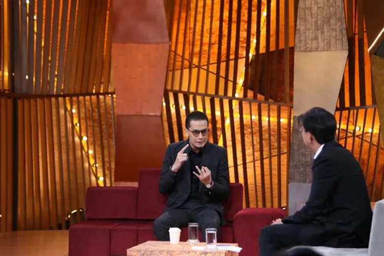 ทีวีไกด์: รายการ "เจาะใจ" ส่องประวัติ “เป้ วงมายด์” อดีตเด็กเกเร วีรกรรมชกต่อยรายวัน สู่ชีวิตนักร้องชื่อดัง ลั่น ดนตรีคือลมหายใจ