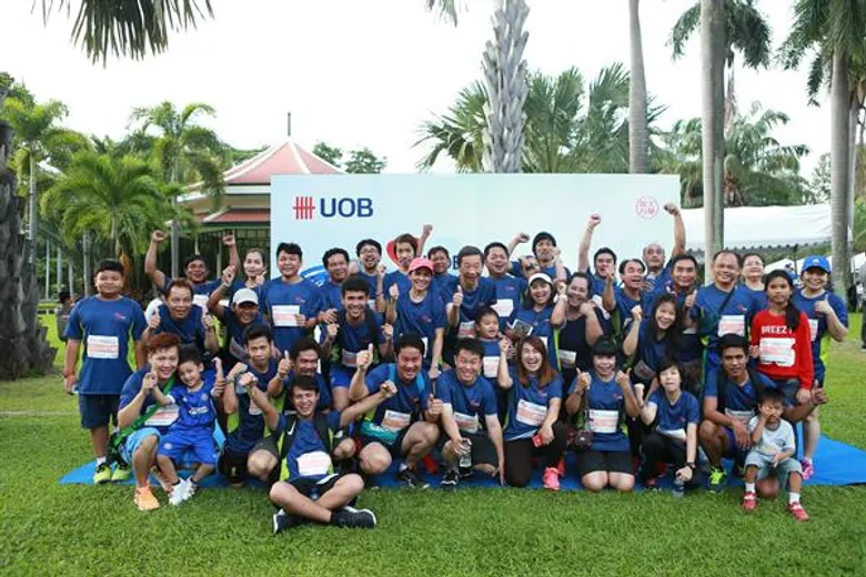 ยูโอบี รวมพลังสร้างปรากฏการณ์ครั้งสำคัญ! นำทีมพนักงานและลูกค้า พร้อมด้วยพันธมิตร กว่า 3,000 คน ส่งต่อความดีในกิจกรรม 2018 UOB Heartbeat Run/Walk ระดมทุนกว่า 2.2 ล้านบาท มอบโอกาสทางการศึกษาแก่เยาวชนในโรงเรียนพระดาบส