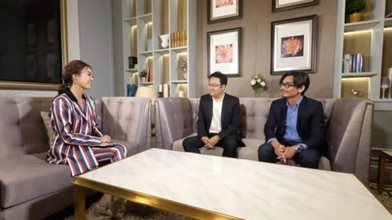 รายการ "เอ็นเตอร์เทนเมนท์ นาว (Entertainm...