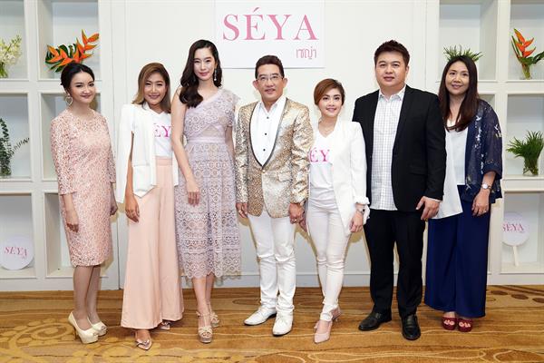 (จากซ้าย พญ.ปิยอร หัสดินทร ณ อยุธยา, กุลิ...