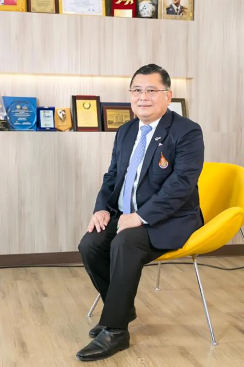 ตามที่ นพ.อุดม คชินทร รมช.ศึกษาธิการ ได้ม...