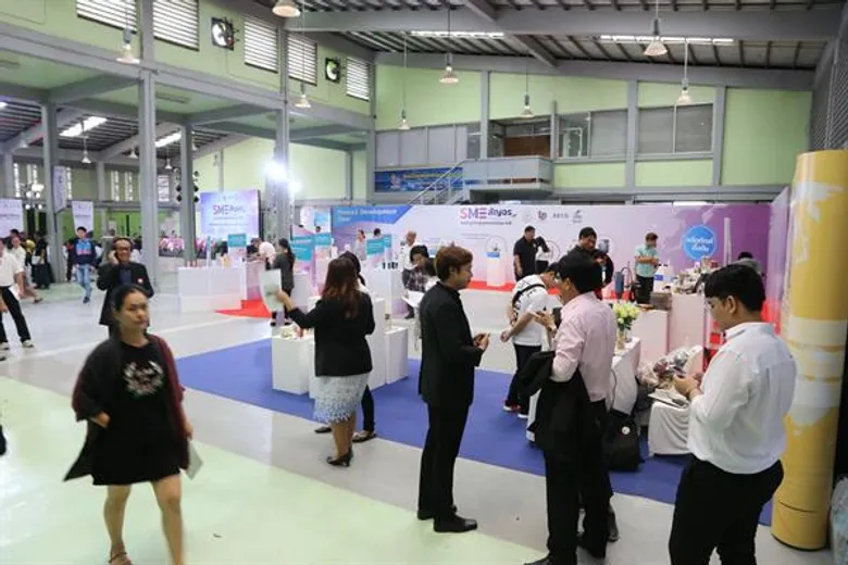 กระทรวงอุตสาหกรรม จัดทัพใหญ่ขับเคลื่อน SME 8 จังหวัดภาคเหนือตอนบนขานรับนโยบายพัฒนาธุรกิจขนาดย่อมmooสู่ยุคอุตสาหกรรม 4.0 อย่างเป็นรูปธรรม