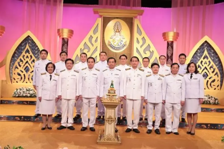 นายอภิรมย์ สุขประเสริฐ ผู้จัดการ ธ.ก.ส. พ...