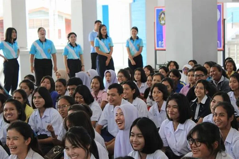มรภ.สงขลา รับด่วน 'นศ.ครูคืนถิ่น’ สาขาภาษาไทย