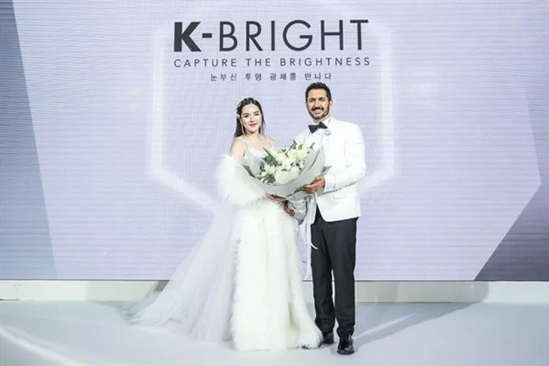 ครั้งแรกในไทยกับดินเนอร์สุดหรูบนลานน้ำแข็ง K-BRIGHT เปิดตัวพรีเมี่ยมสกินแคร์ใหม่ สู่การบำรุงอีกขั้นเพื่อผิวขาวกระจ่างใสจากเกาหลี