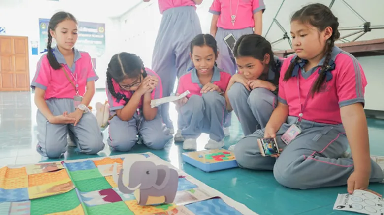 สนุกวิทย์ สนุกโค้ด WORKSHOP Coding โดย อักษร เนกซ์