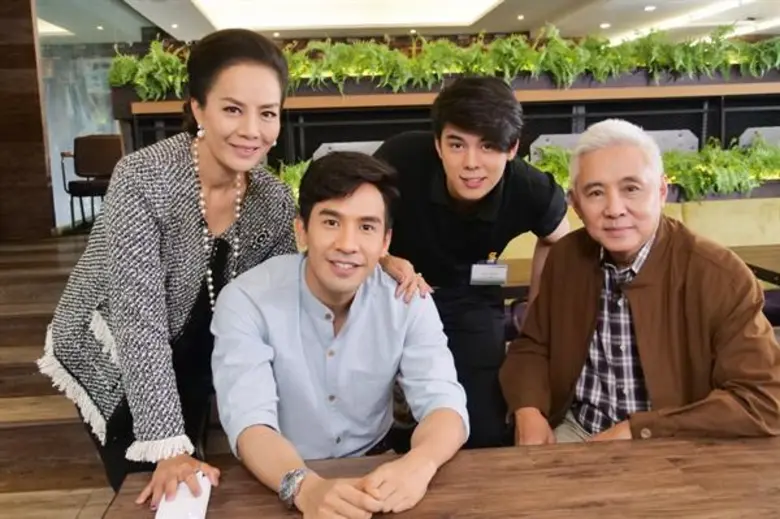 ดวล (พชร จิราธิวัฒน์) มาอยู่ที่บ้านของ ชี...