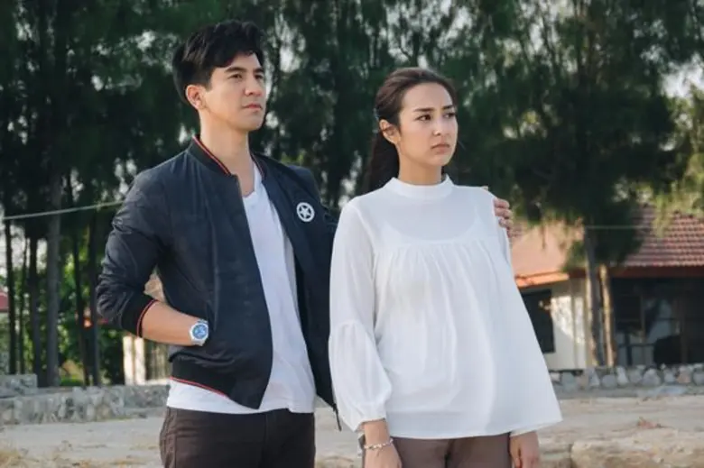 ชีวิตของ ดวล (พชร จิราธิวัฒน์) เหมือนกำลั...
