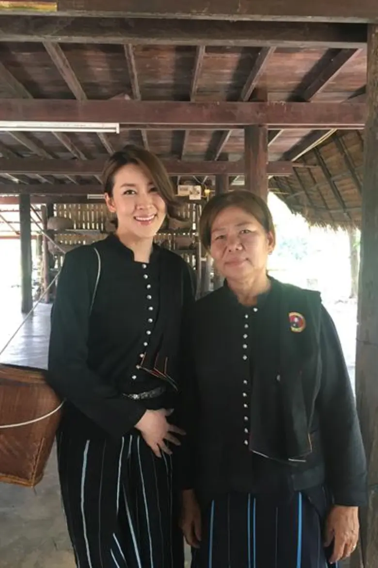 ทีวีไกด์: รายการ "หนีเที่ยวกัน" เผยลับเรื่องในมุ้ง!! “เชียร์” อึ้ง เขินหน้าแดง