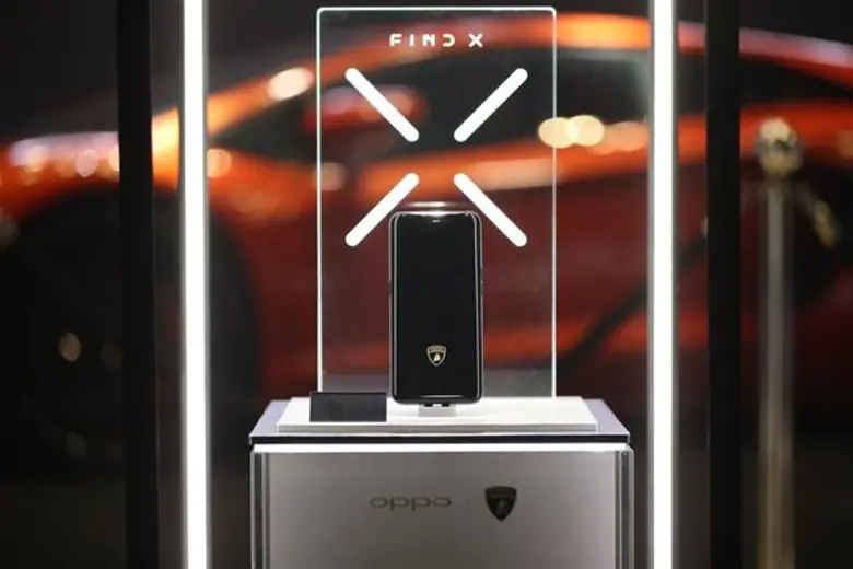 “ออปโป้” ฉลองครบรอบ 10 ปี ตอกย้ำความสำเร็จอย่างต่อเนื่อง พร้อมเปิดตัว OPPO Find X และ OPPO Find X Automobili Lamborghini Edition สมาร์ทโฟนเรือธงรุ่นล่าสุด เจาะกลุ่มตลาดไฮเอนด์