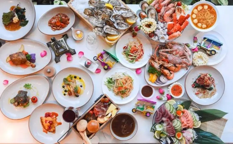 ลิ้มรสจานเด็ดนครปารีสใน Weekend BBQ Buffet ณ ห้องอาหารเทลเทส เรซิพี